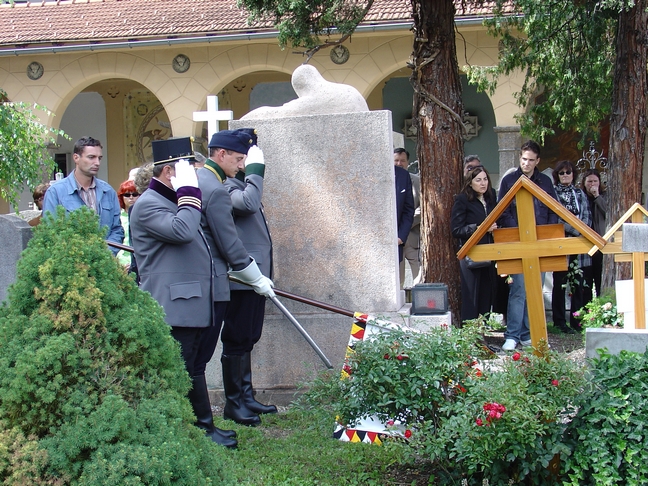 Begräbnis Hauptmann Heinzjörg Ecker Innsbruck