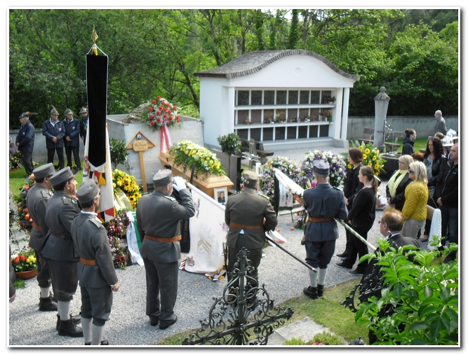 Begräbnis Hauptmann Heinz Baumgartner, Ampaß